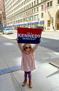 Kennedy baut sich fürs Weiße Haus auf