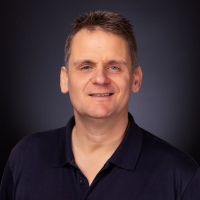 Solidarität mit Dr. Martin Schwab durch Holocaust-Überlebende